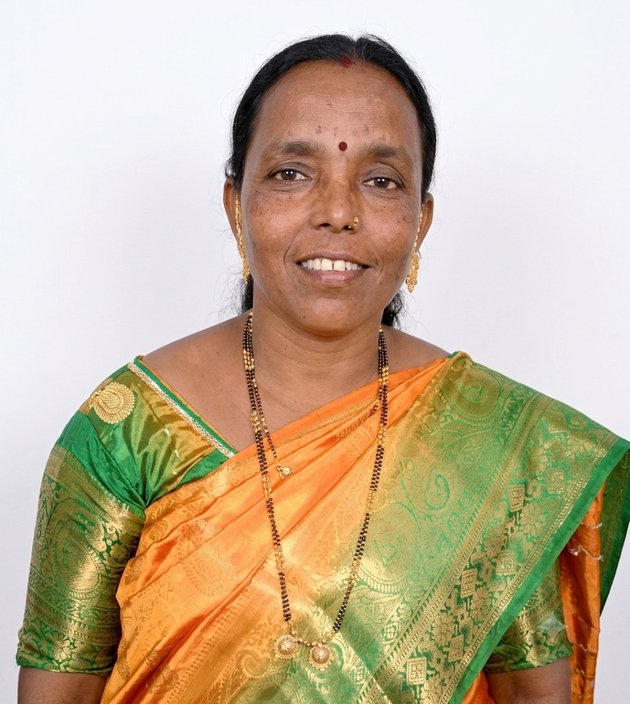 Poonam Vijay Adhwade - Part time Cleaner and Baby Sitter in Nalasopara East in Mumbai